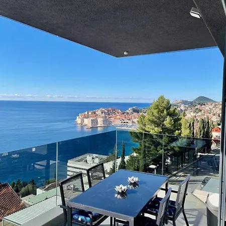 Fortes Fortuna Apartmán